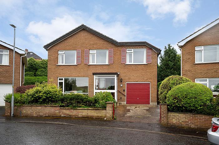 5 Whinney Heights, Belfast