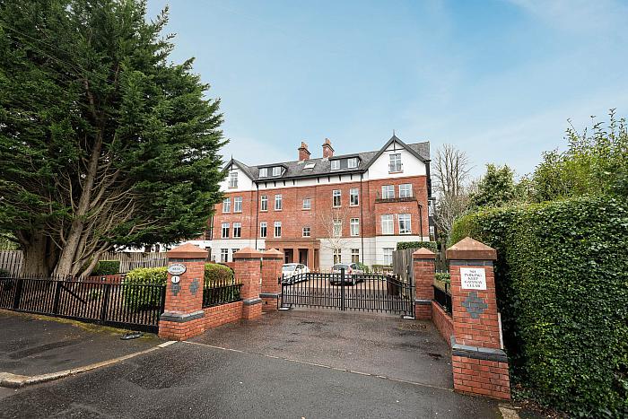 Apt 9, 1 Deramore Park South, Belfast