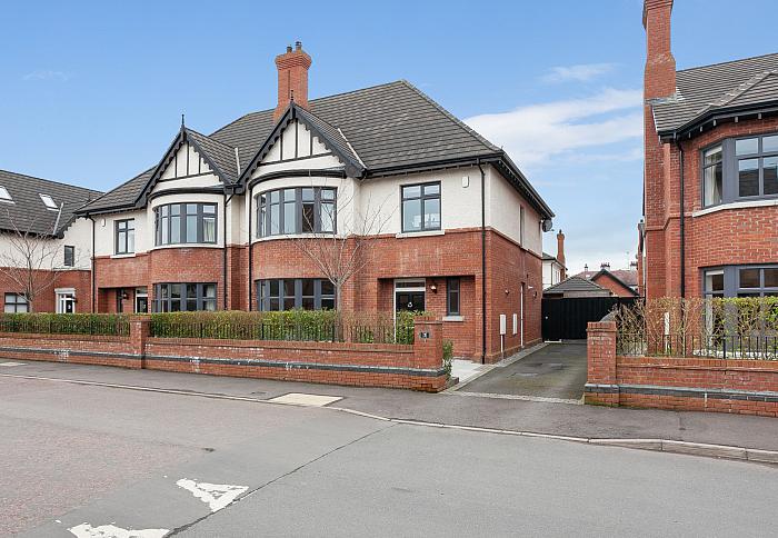 7 Harberton Crescent, Belfast