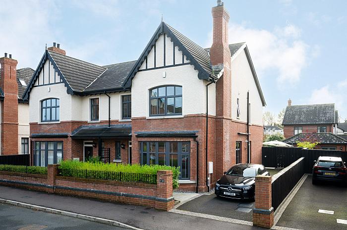 10 Harberton Lane, Belfast