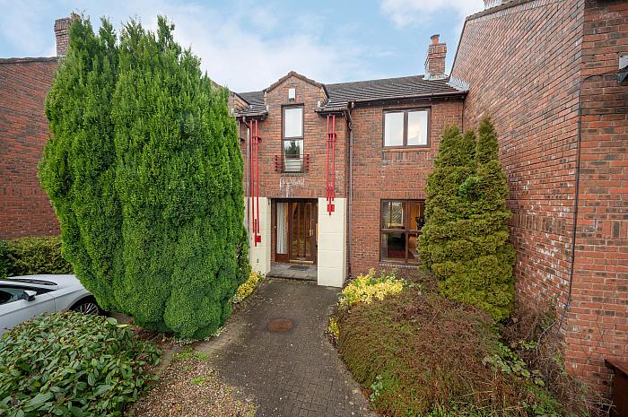 10 Laganvale Court, Belfast